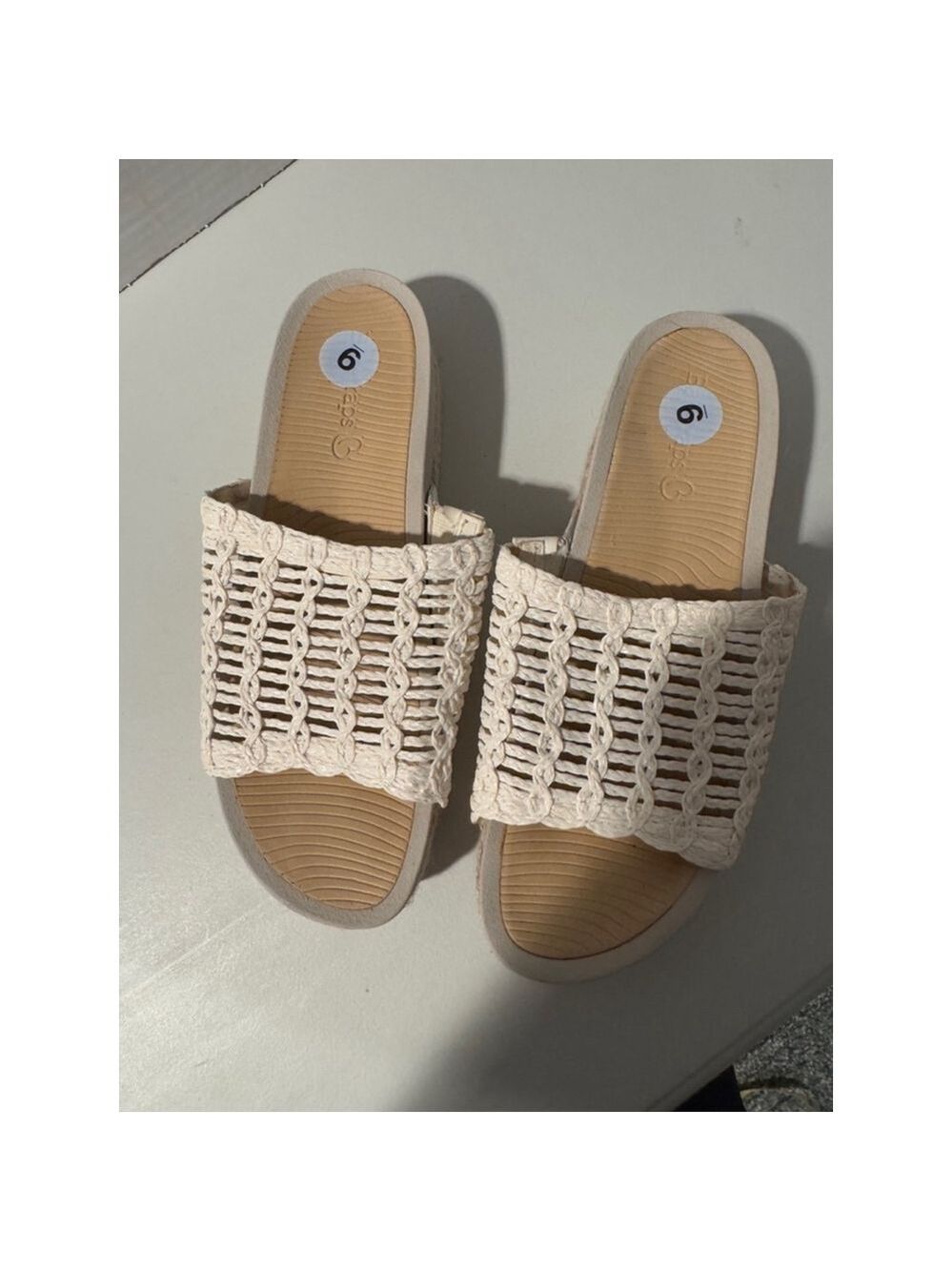 Women's BareTraps Sandals, Size 69 Off-white slide on
